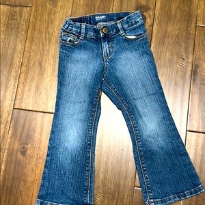 Size 3T bootcut denim jeans - old navy